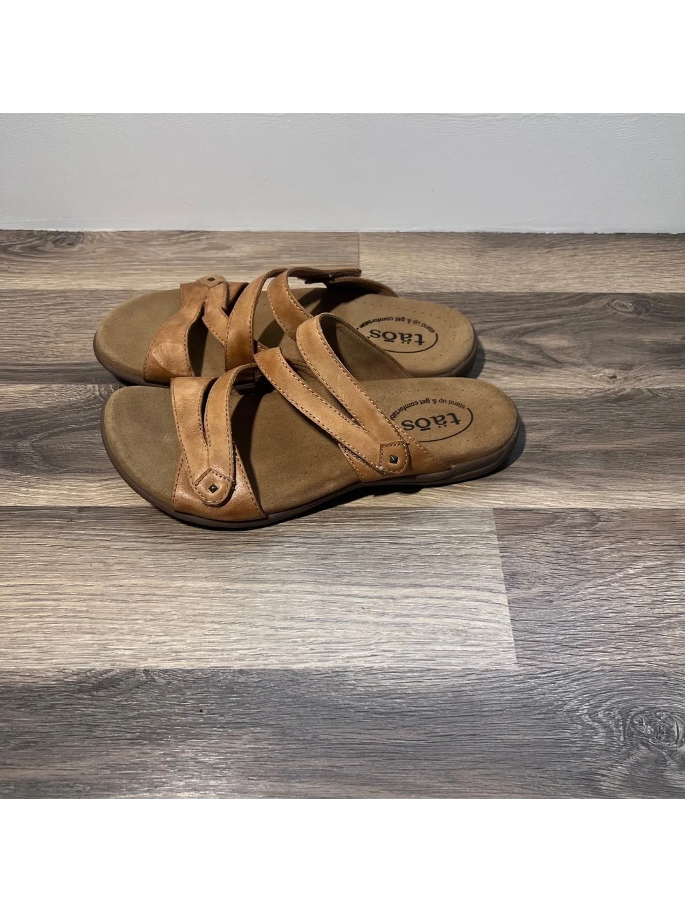 Taos Tan Sandals Women's Size 7